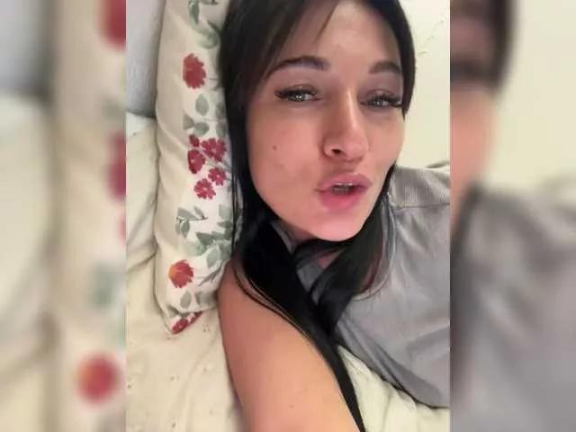 Join -Passionate-, she wants to masturbate for you -Passionate- from BongaCams