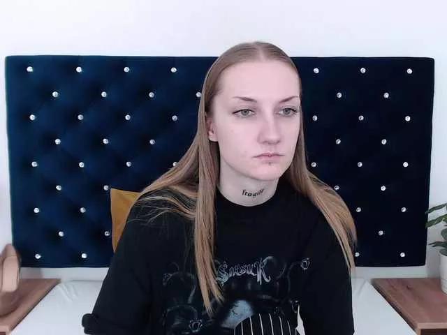 AlexaKisses on BongaCams 