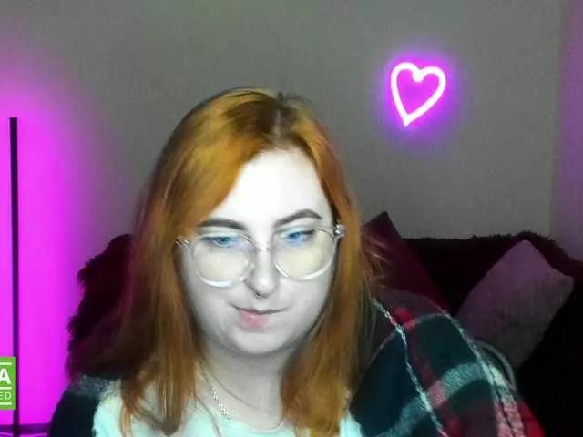 Watch Aliciaredluv, she wants to masturbate for you Aliciaredluv from BongaCams