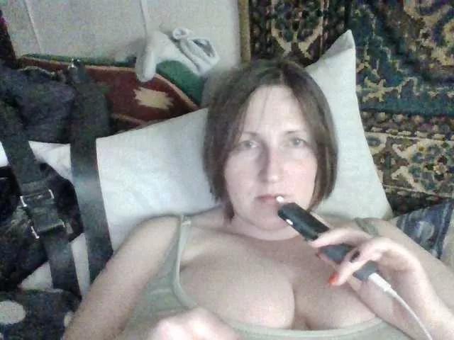 AllaSowinskaya from BongaCams