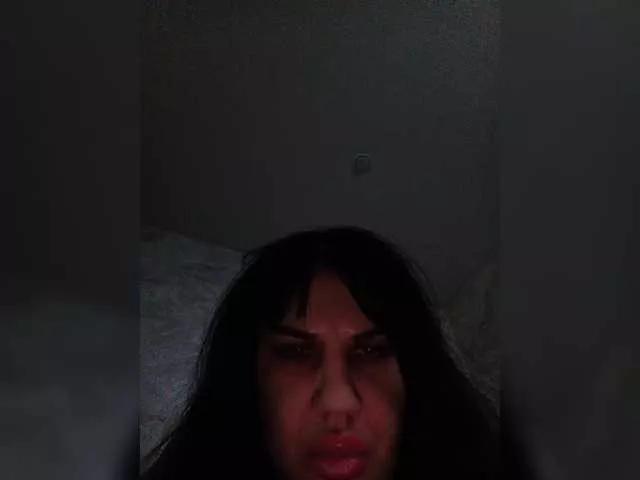 AnnaStrop25 from BongaCams