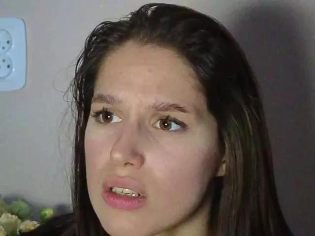 Admire sexy escort Anochkafoxgirl-1 anochkafoxgirl-1 from BongaCams