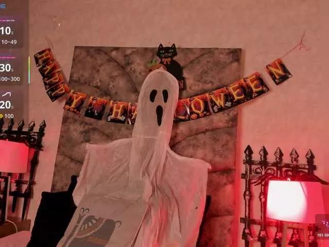 AriBaker from BongaCams