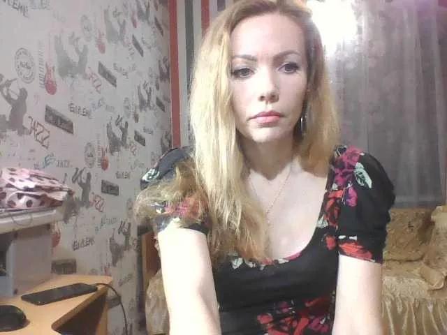 Bellilips on BongaCams 