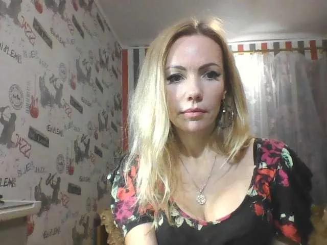 Bellilips on BongaCams 
