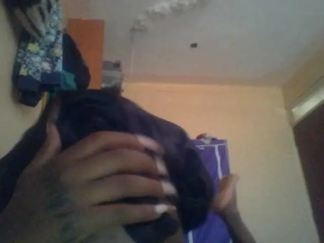 Blackchully9 — Freechat on BongaCams