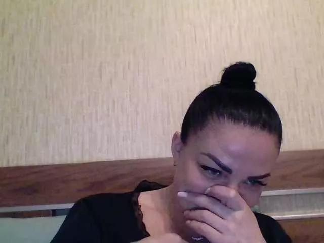 BlackPanther933 from BongaCams