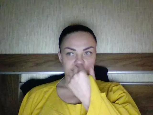 BlackPanther933 from BongaCams