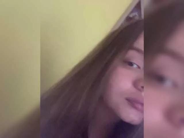 Watch naked stripper Bryzgiduo bryzgiduo from BongaCams