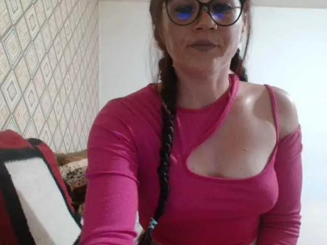 Candyemilly1 on BongaCams 