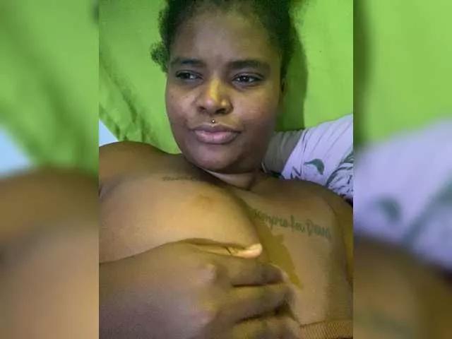 Carnuda from BongaCams