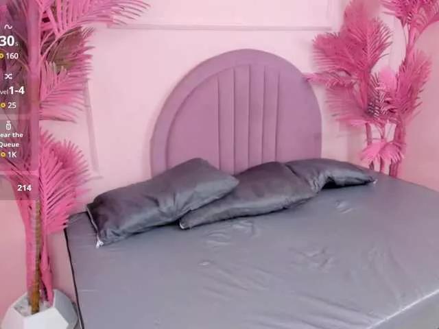 Chanellmiller on BongaCams 