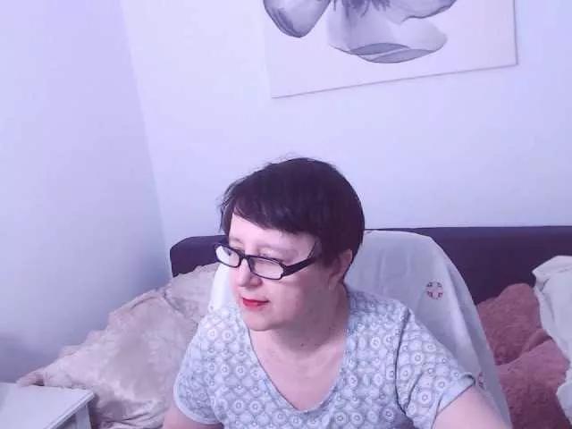 ChristaRose from BongaCams
