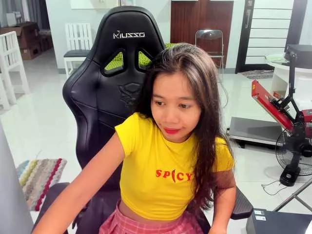 Creamberryfairy from BongaCams