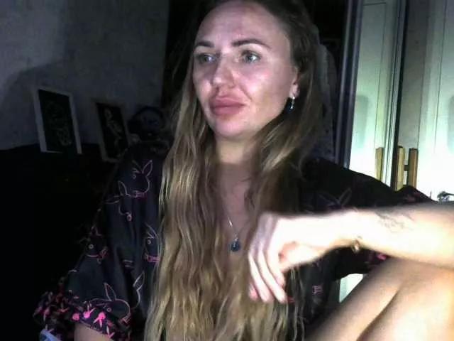 CuteFngelina from BongaCams