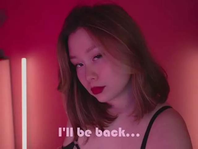 damilui from BongaCams