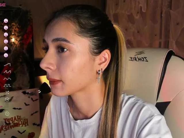 DarlaBelle from BongaCams