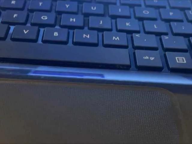 Daveeveline21 from BongaCams