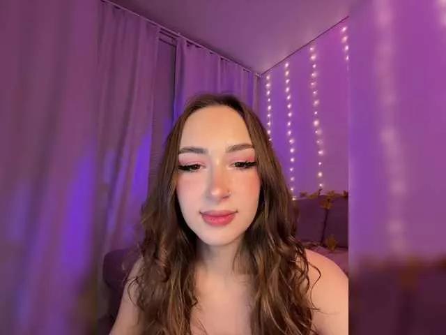 Explore cute camwhore DearAmiira DearAmiira from BongaCams