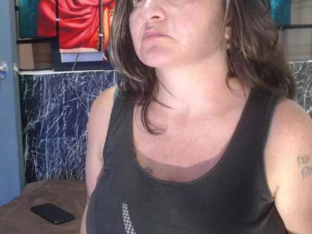 DeboraCienfuegos25 from BongaCams