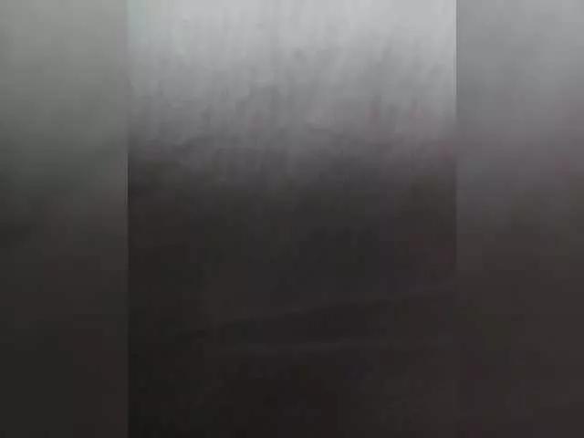 Del2002x from BongaCams