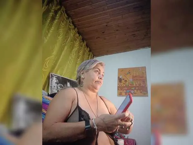 DirtyBiancax — Welcome dear users. help Complete the goal and I'll fuck my ass for 3 minutes with a dildo. Let's have some fun.