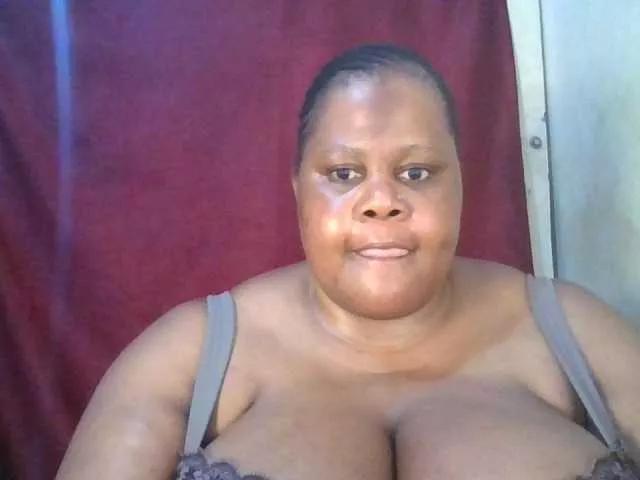 Ebonymagixs from BongaCams