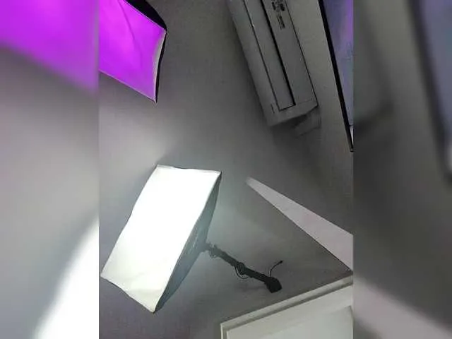 ElizHarper — I love the combination between wild and sweet sex, would you like to see how hot I can get with your vibrations? BLOWJOB+CUM SHOW-DOMI ON Support me  in the Queen 100tks FAV TIPS (11 -38- 55-100-150) @remain 