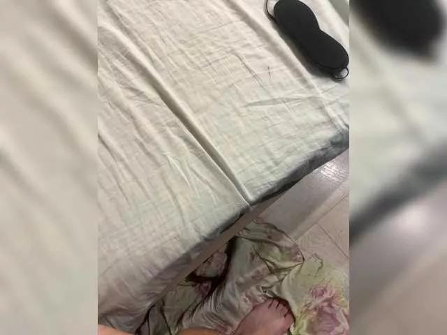 Try BongaCams's Essss33331 Essss33331 from BongaCams