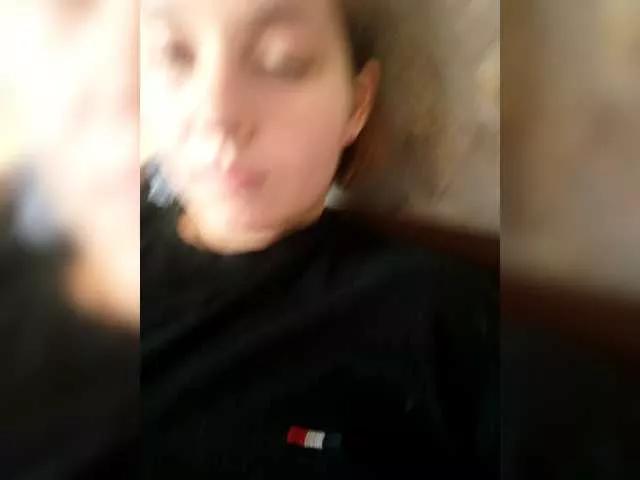 FoxyLoVe25 from BongaCams