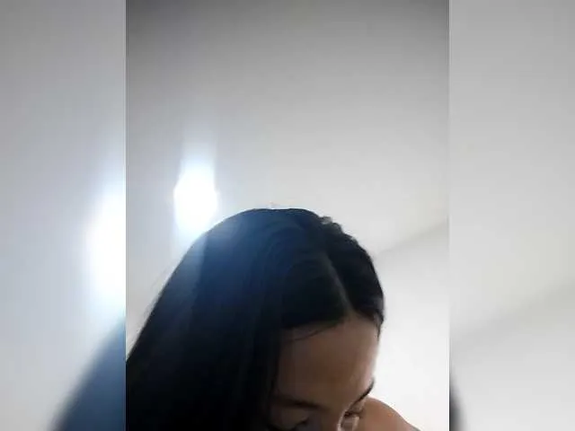 GiaGold — @total -less:  @sofar  to enjoy @remain show and fuck ass for 300 sec. Doble vibration toy