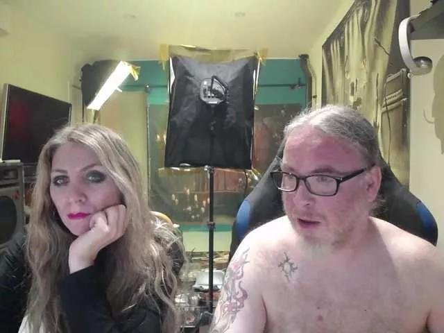Sweet GiselleandJay wants you to fuck their body now GiselleandJay from BongaCams