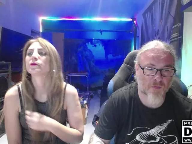 GiselleandJay from BongaCams