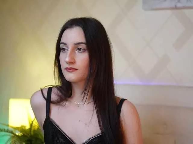 JadeHasy from BongaCams