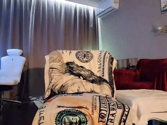 Jennifferr from BongaCams