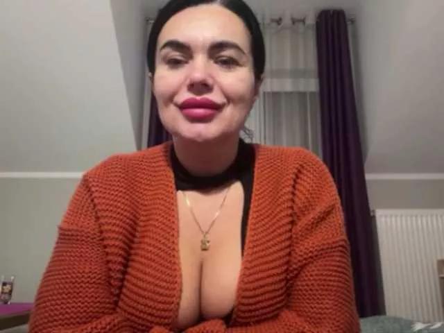 Try hot camwhore JennyLUST JennyLUST from BongaCams