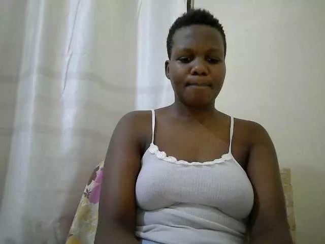 juicy-bella from BongaCams