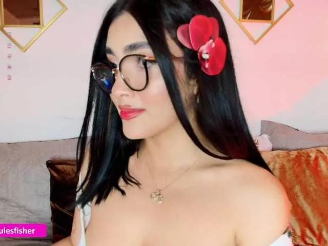 Julesfisher from BongaCams