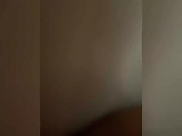 Julie83xx from BongaCams