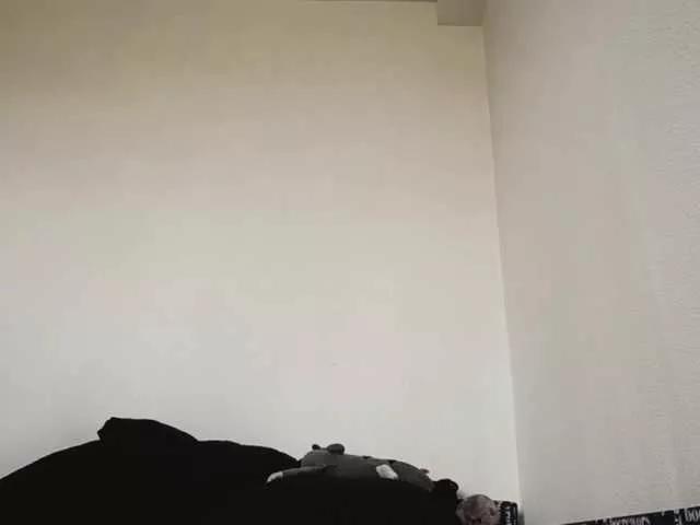 KeniaBarnet from BongaCams