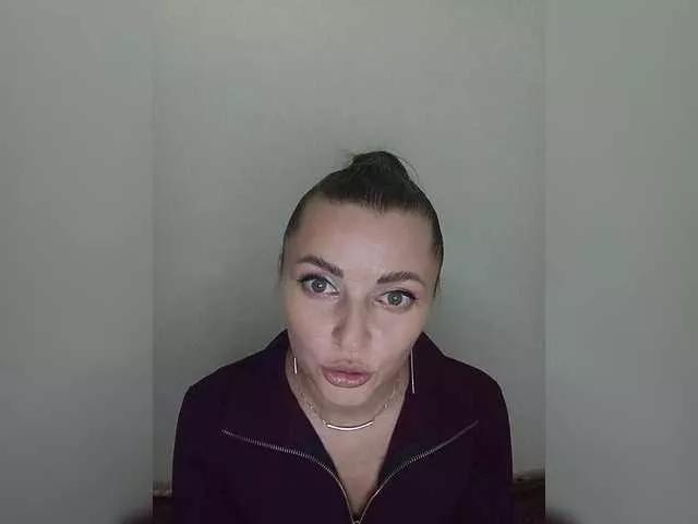 Lakshmi from BongaCams