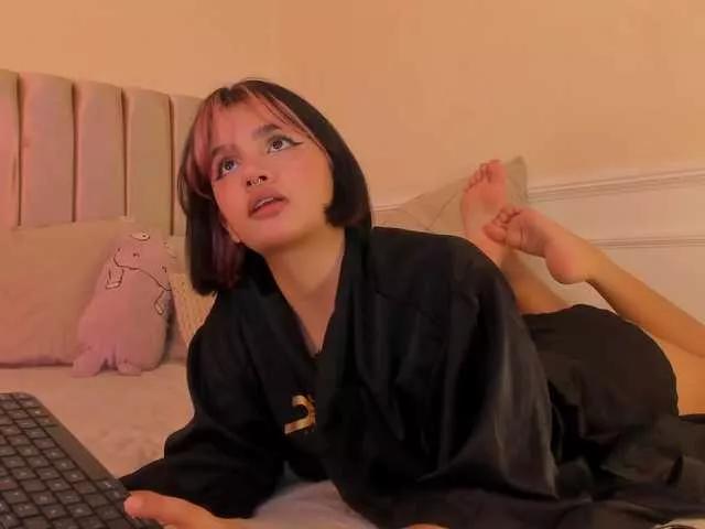 lena-fox from BongaCams