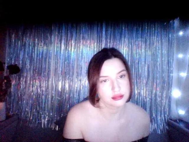 LeyaBlem from BongaCams