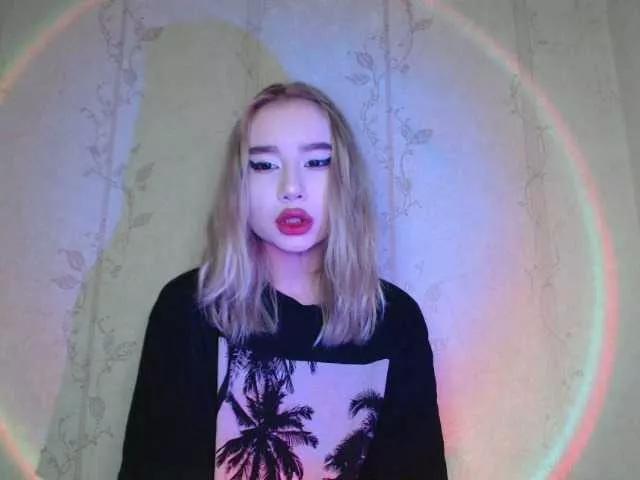LilCharliey on BongaCams 