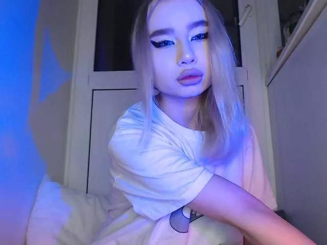 LilCharliey on BongaCams 