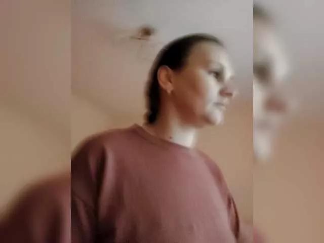 LisaLovHoney from BongaCams