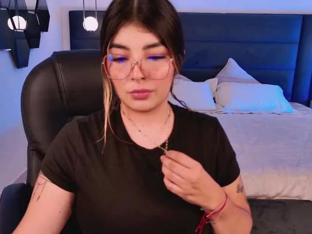 Watch amazing stripper LisaMonroe LisaMonroe from BongaCams