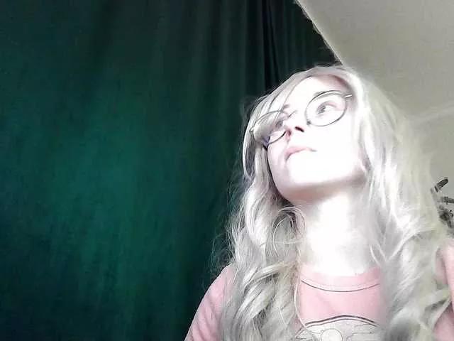 Amazing LunaSky from BongaCams LunaSky from BongaCams