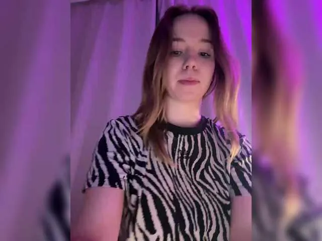 mariaaa-1 — Hi, I'm Masha, I'll be glad to chat! Lovens from 2 current favorite vibrations: 11, 33, 51, 101 remain is left before showing the butt to a passerby