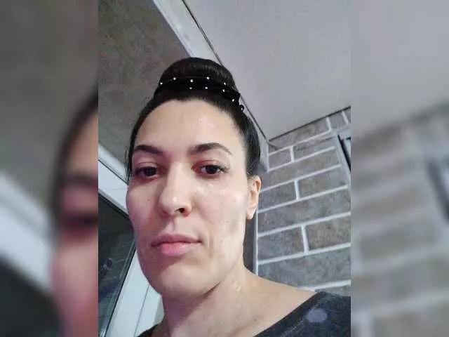 Marina4Love from BongaCams